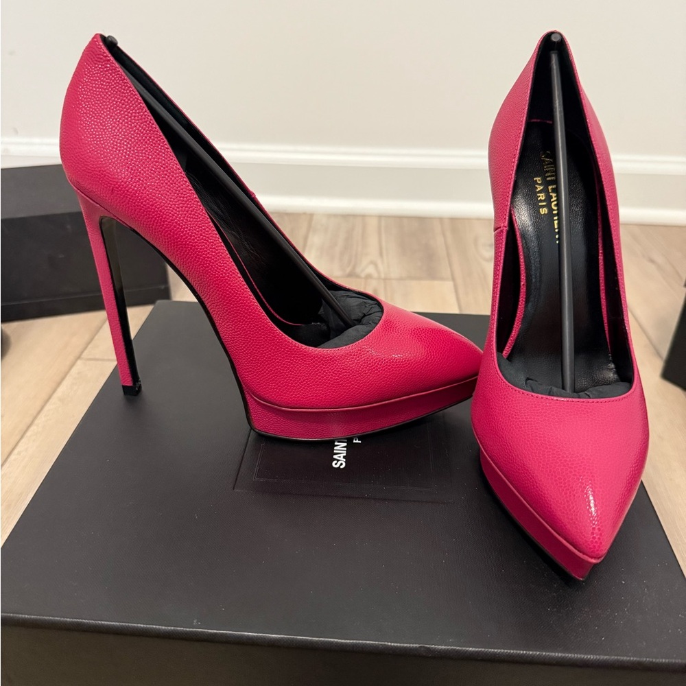 Saint Laurent Pink Patent Leather Heels